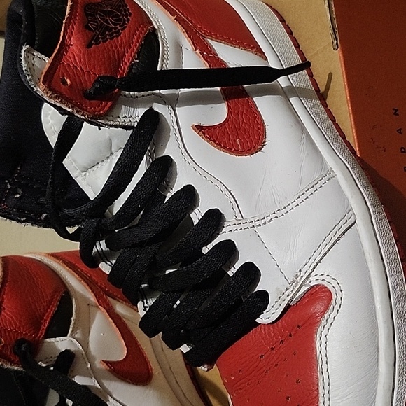 Jordan 1 - Picture 2 of 4